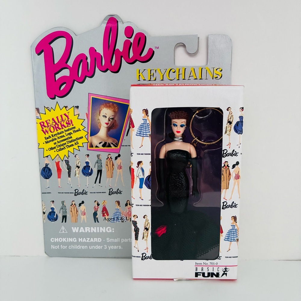 NWT BARBIE Brunette Solo in the Spotlight KeyChain ‘95 Moveable Head Arms Legs